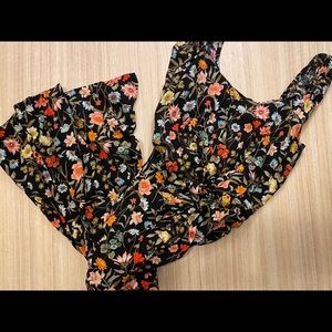 Ann Taylor Petite 0P Floral Jumpsuit